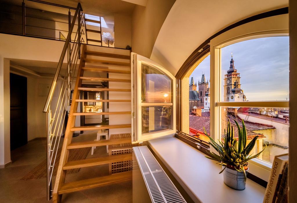 Rooftop Triplex Apartment In Centre Hradec Králové Eksteriør bilde